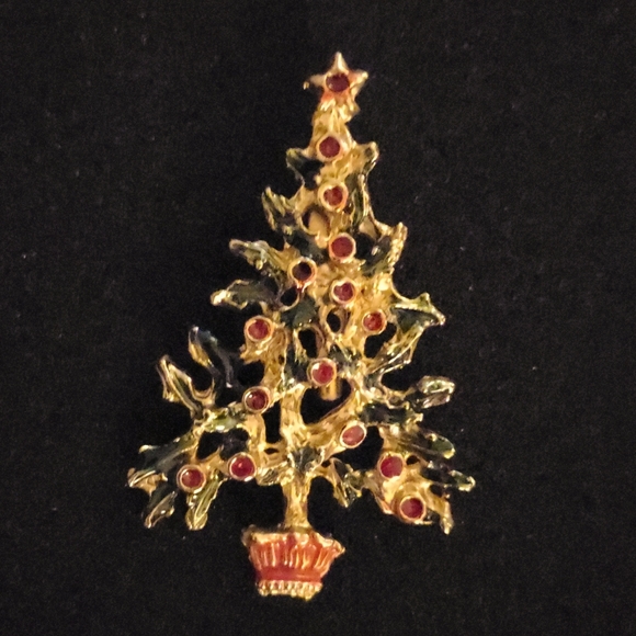 Vintage Jewelry - Vintage gold tone Christmas tree brooch